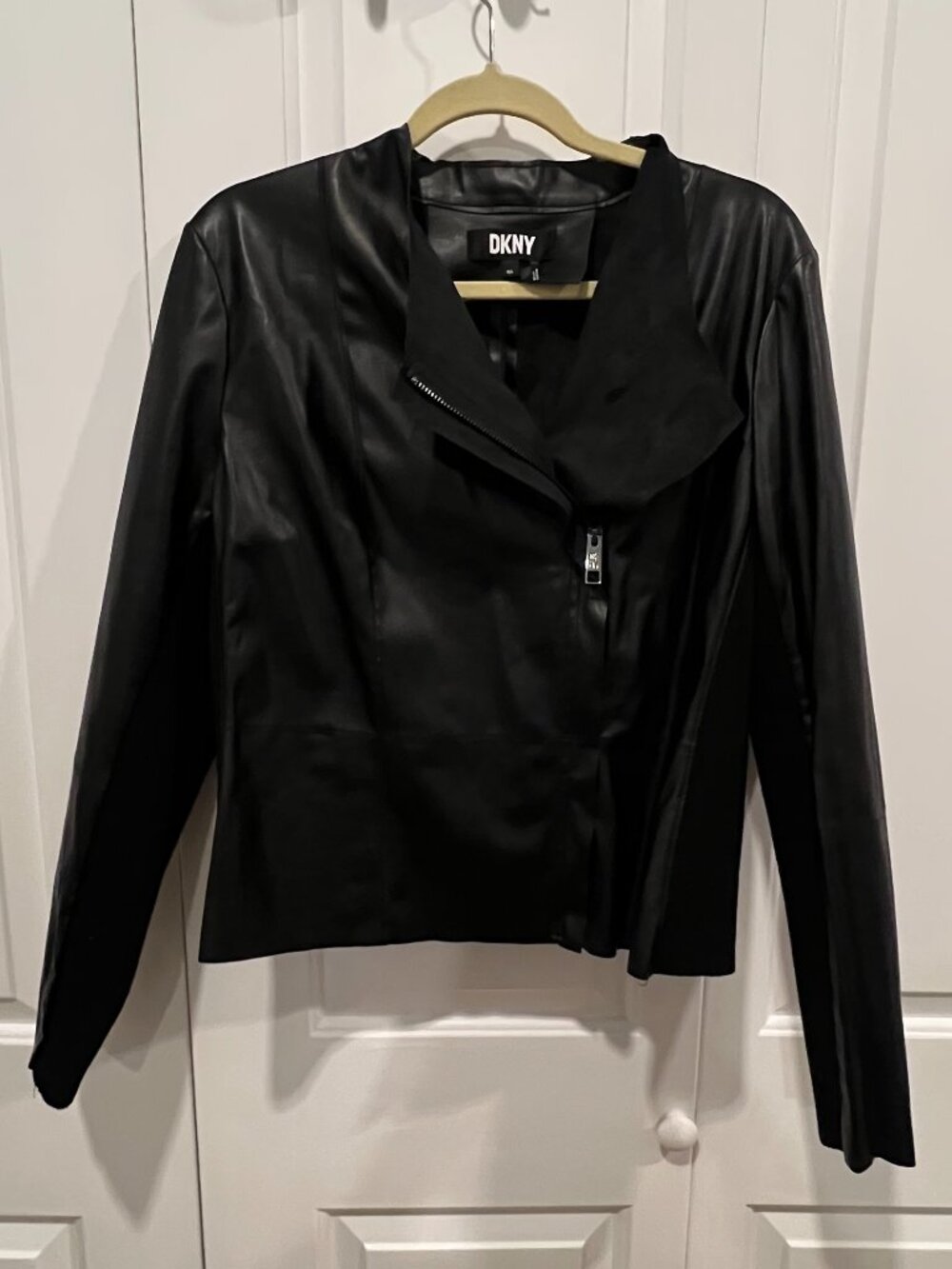 DKNY Mixed‑Media Faux Leather Moto Jacket – Black – Size M/L